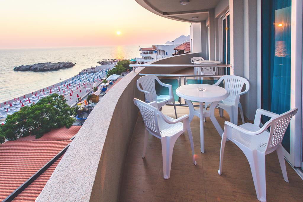 Apartments Deus Dobra Voda Dış mekan fotoğraf