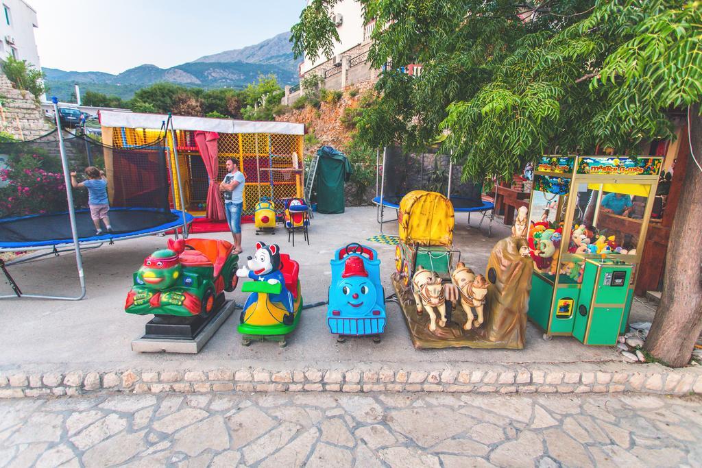 Apartments Deus Dobra Voda Dış mekan fotoğraf